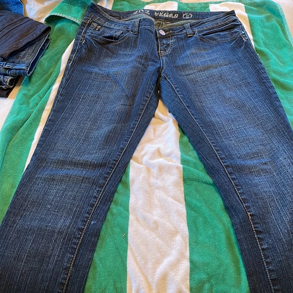 Mid-dark wash skinny Jean - Picture 5 of 5